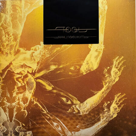 Logans Bass cause hes a freeloading Whore